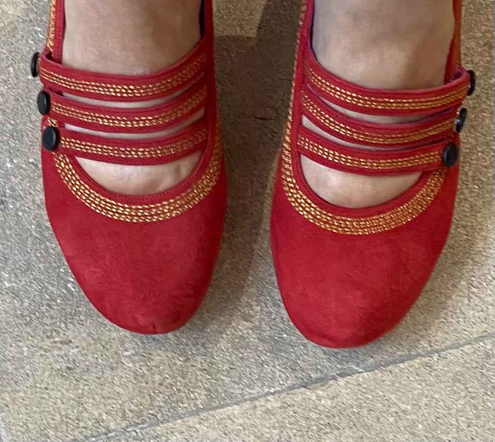 Lichido - Red/Gold Low heel cork shoe- Last pairs 36 and 40