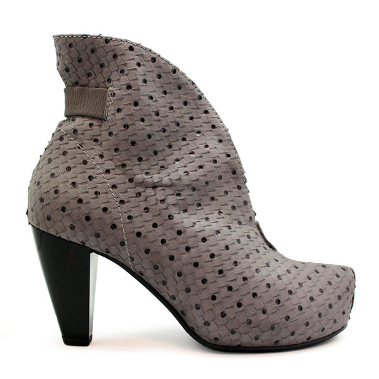 Livre - Grey Dots ankle boot - Chanii B
