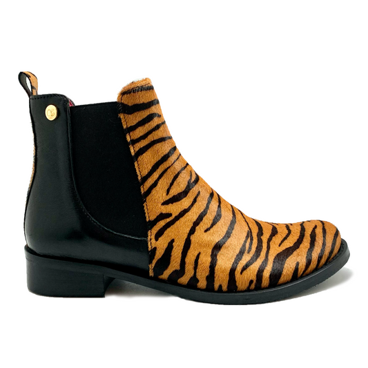 Taille -Tiger Cowhide Chelsey boot - Chanii B