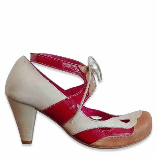 Toujours Natural Red- heel shoe