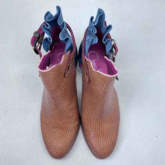 Indigo- Tan and denim ankle boot - Chanii B