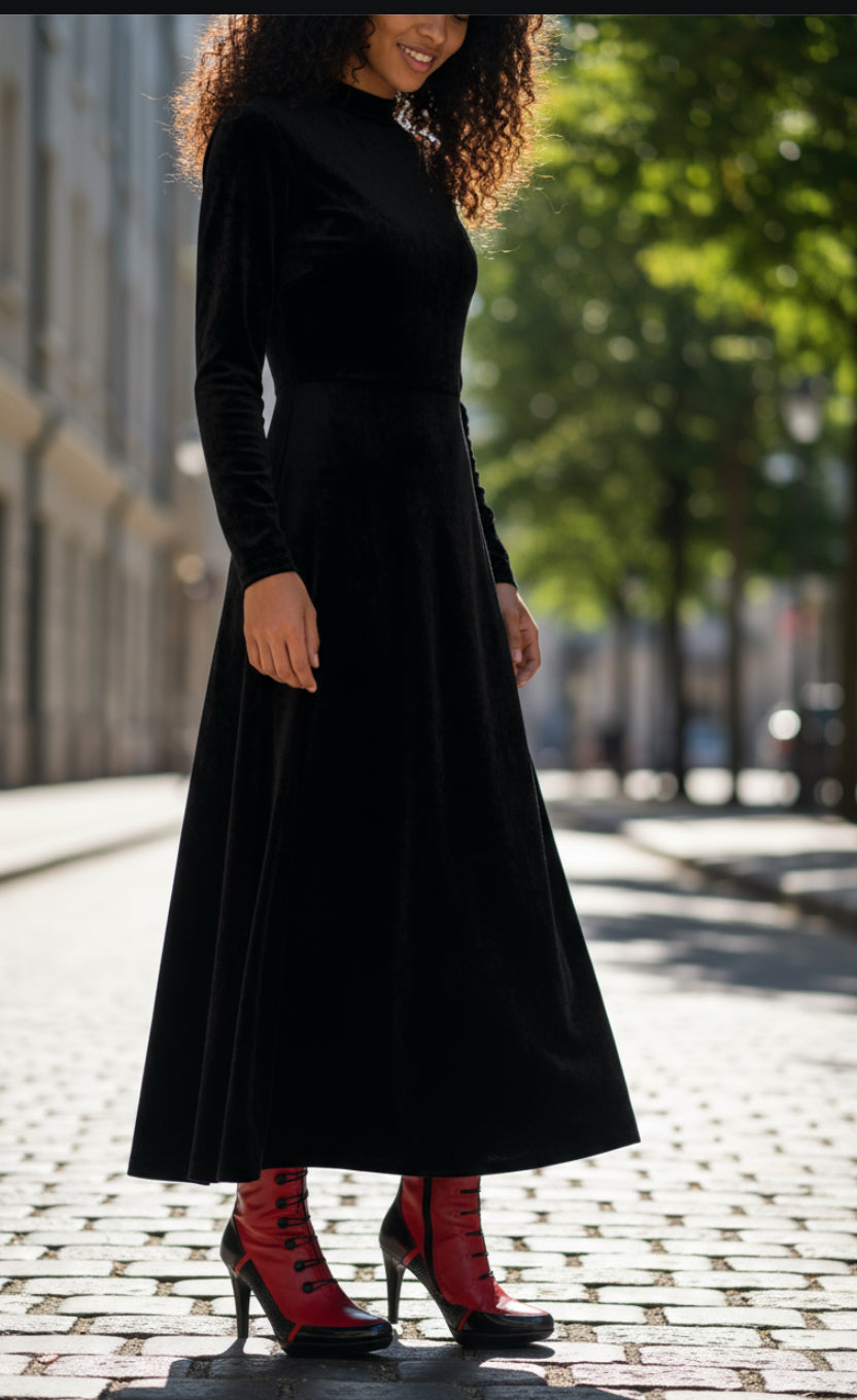 St Lucia- Red/Black- Button boot