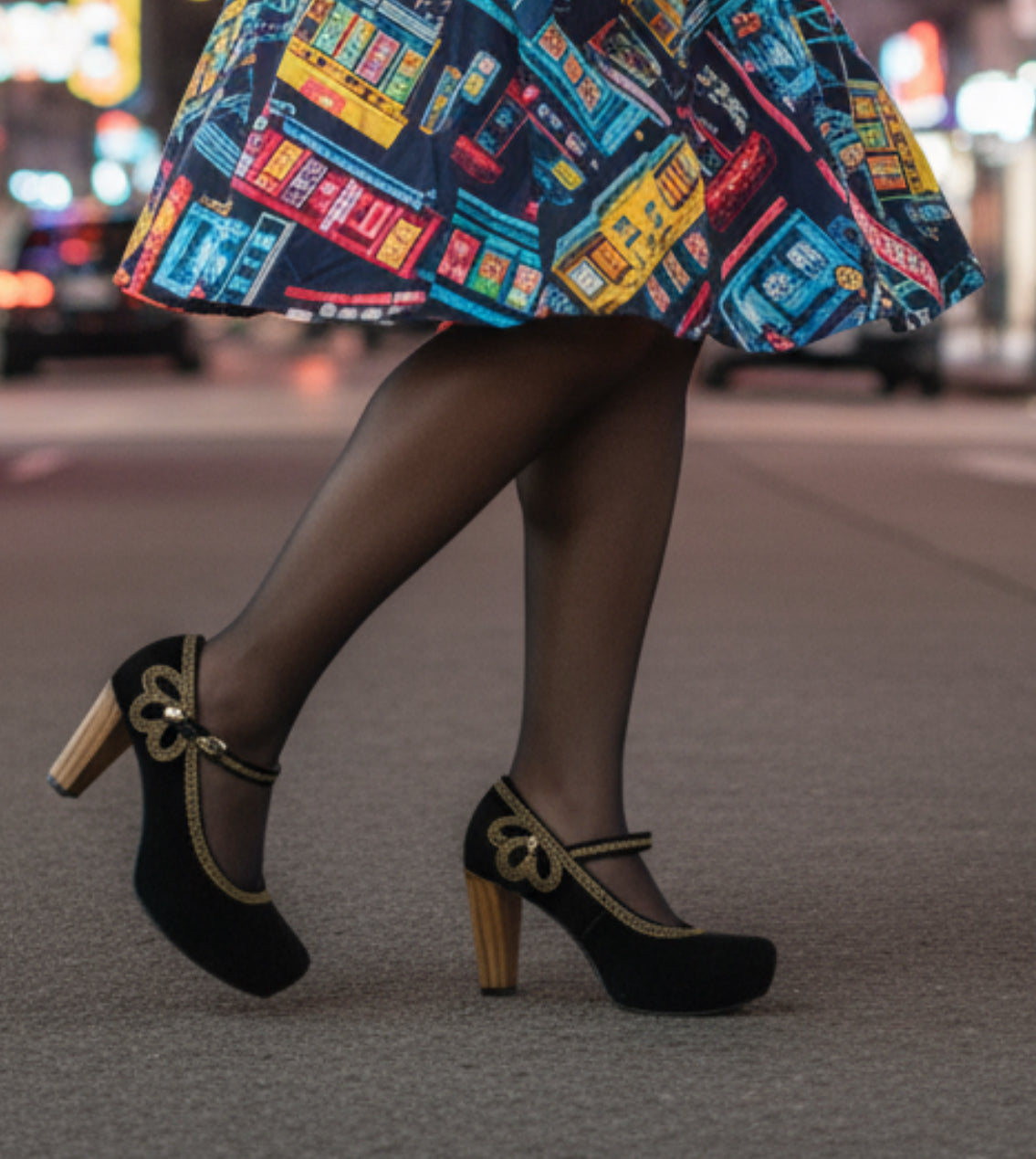 Cognac - Black/Gold strap heel - Chanii B