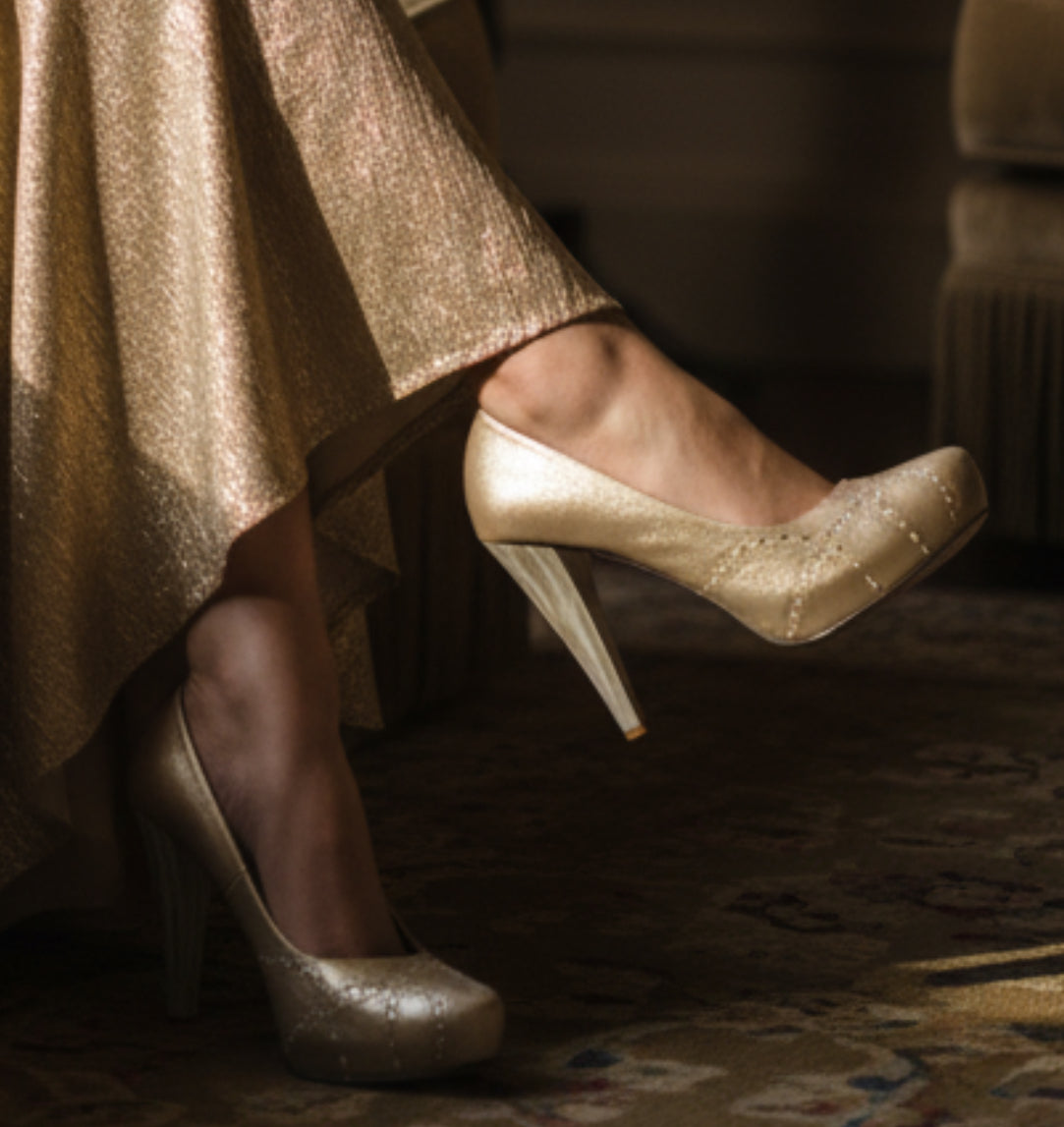 Vain - Gold sizes 40, 42 and 43 - Chanii B