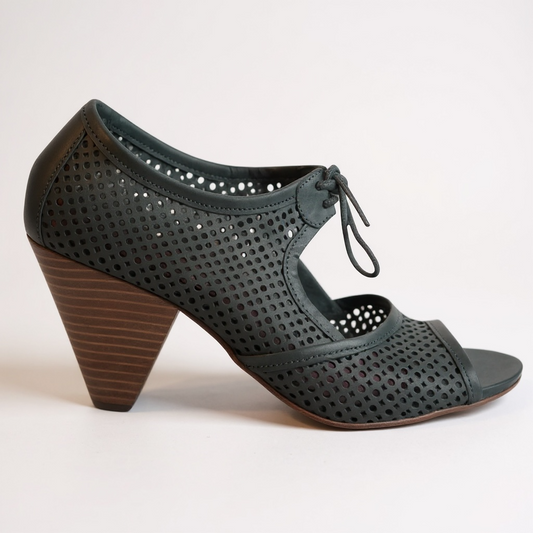 Gateau-grey Last pairs 37 & 39