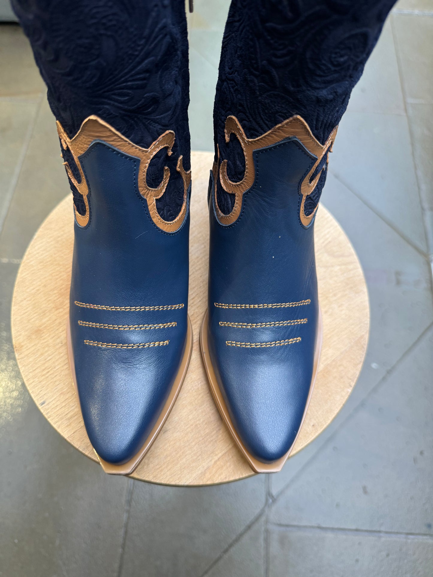 Jewel- Navy-Tan Cowboy boot