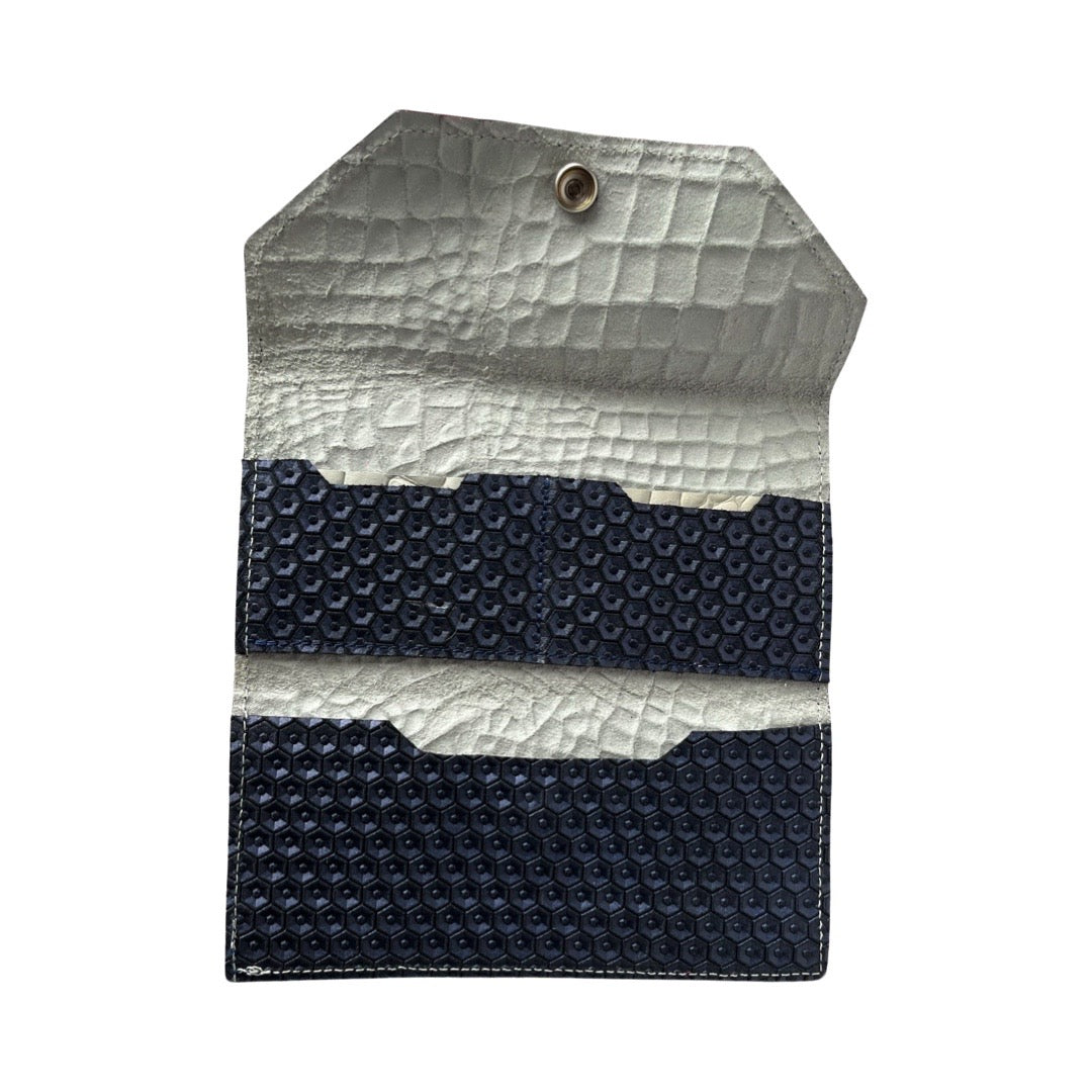 Folio- cream and navy wallet