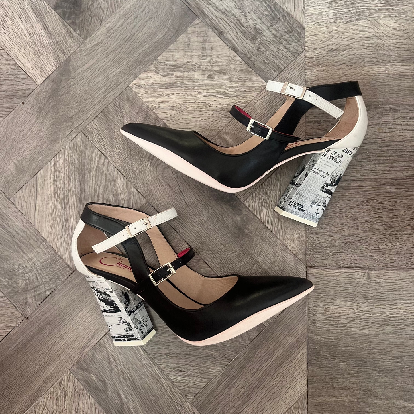 Pointure-Angela-Pre order only-Black/White