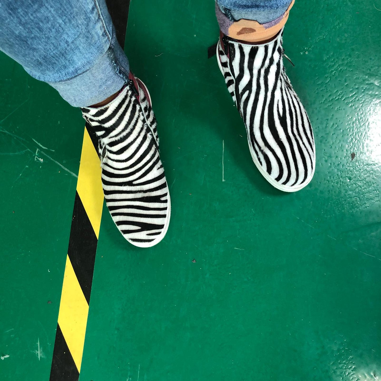 Chat - Zebra/Fuchsia sneaker boot- Last pair 36