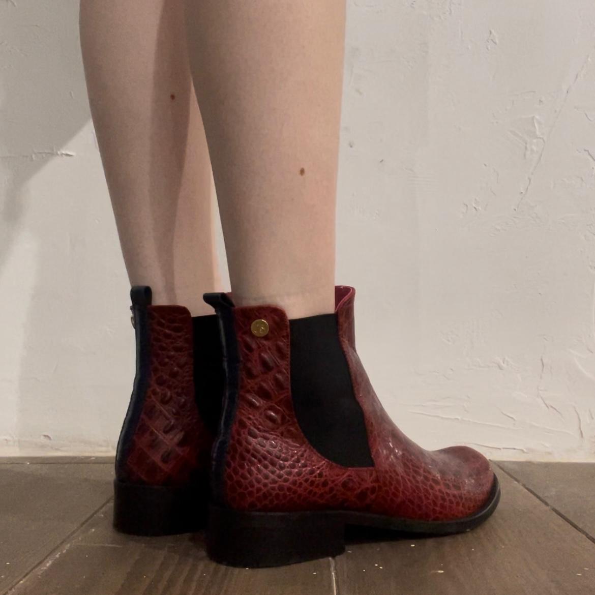 Taille Wine croc Chelsea ankle boot