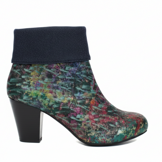 Mais Oui - Multi laser cut boot