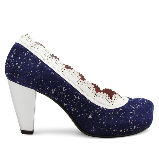 Tu Es Belle - Navy white heel shoe