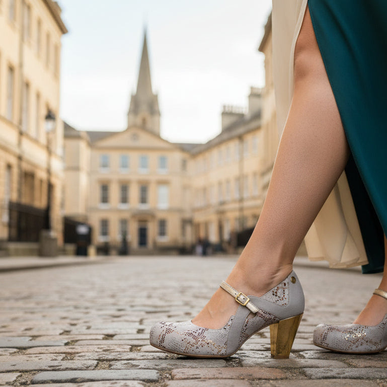 Prosecco - ivory gold shoe