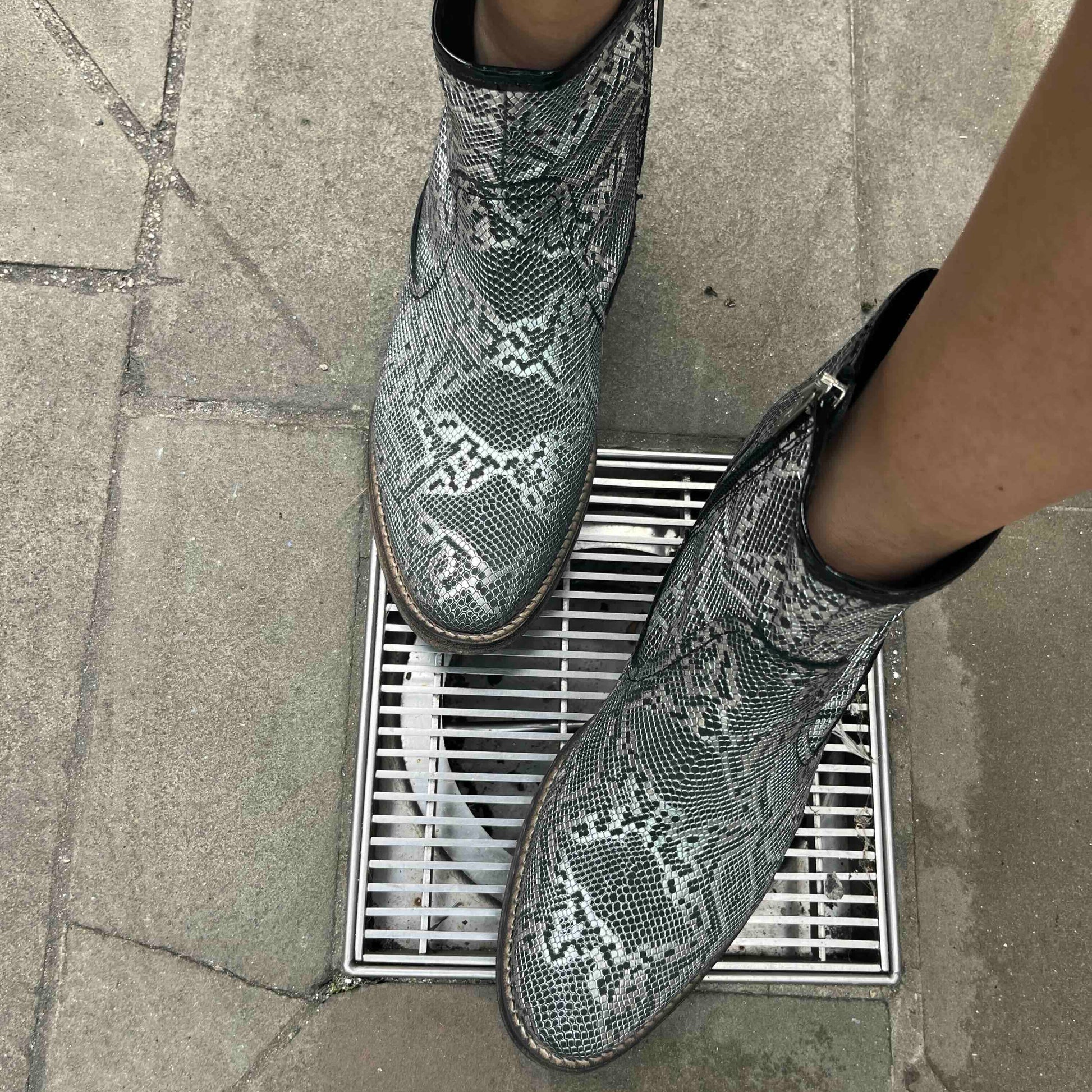 Zipp - Silver Digital print ankle boot - Chanii B