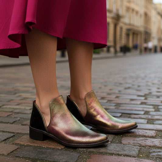 Zippette - Iridescent ankle boot
