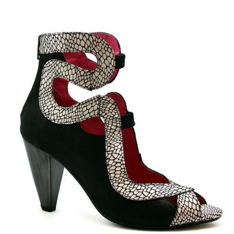 Serpent - Black/White -last pair 39!
