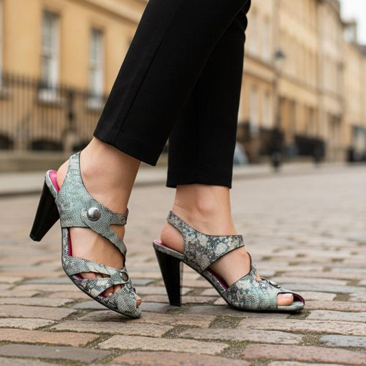 Chardonnay - Silver Print- LAST PAIR 40! - Chanii B