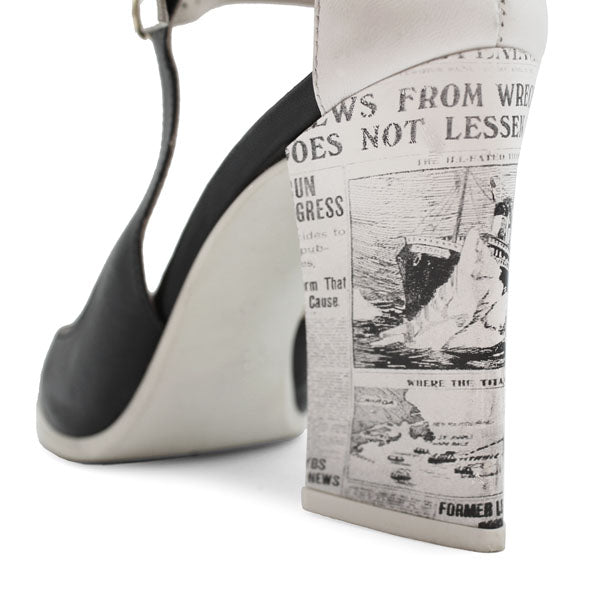Pointure - Black/White Newsprint High heel shoe