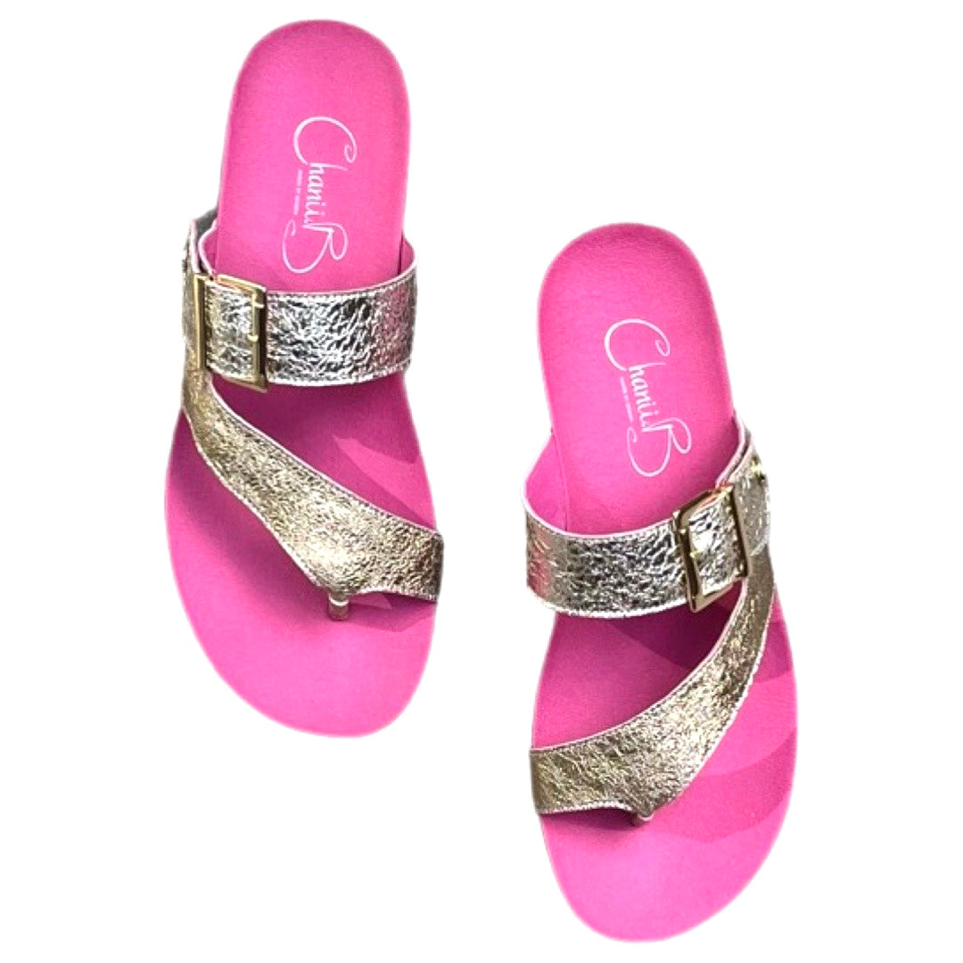 Je Suis - Two Golds flat toe post sandal