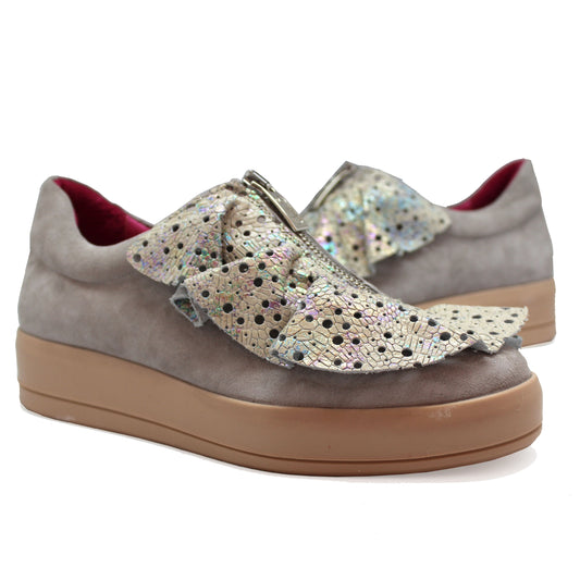 La Reine - Grey Iridescent Sneaker Last pair 41