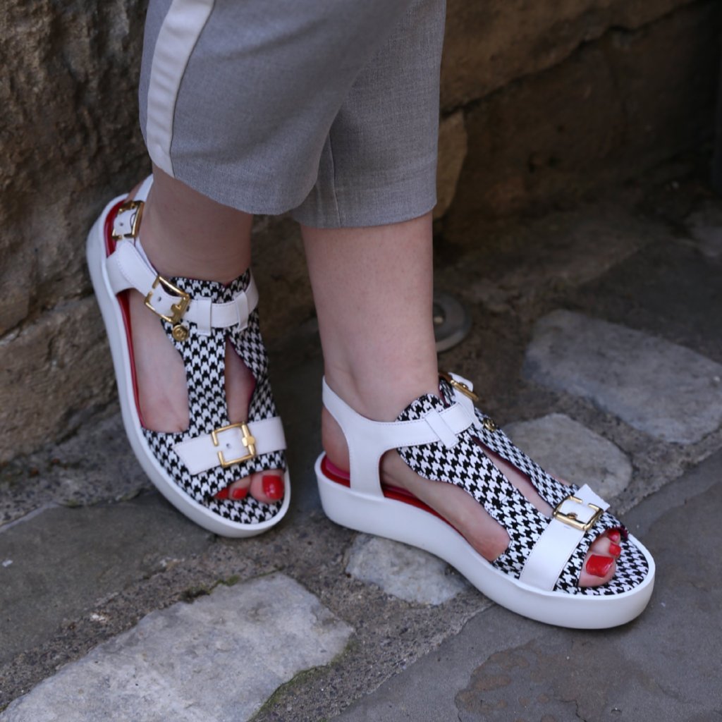 Mars - Houndstooth- Only 37 -41 & 42 Left!
