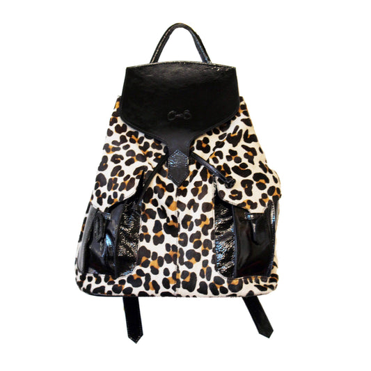 Leopard print Leather Rucksack, with adjustable straps. Easy to clean. Made with cow hide. 