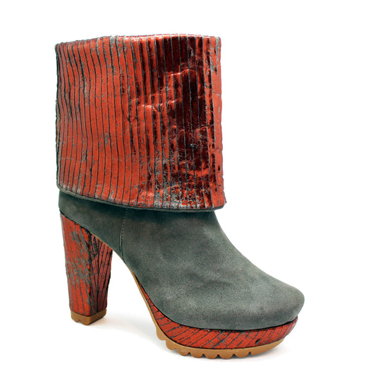 Champignon - Grey Suede Copper platform boot