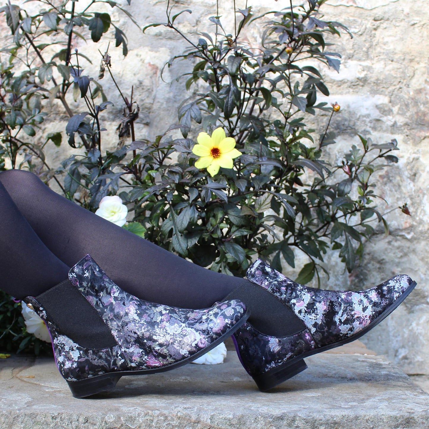 Taille - Grey Antique Floral Chelsea boot Last pair 37!