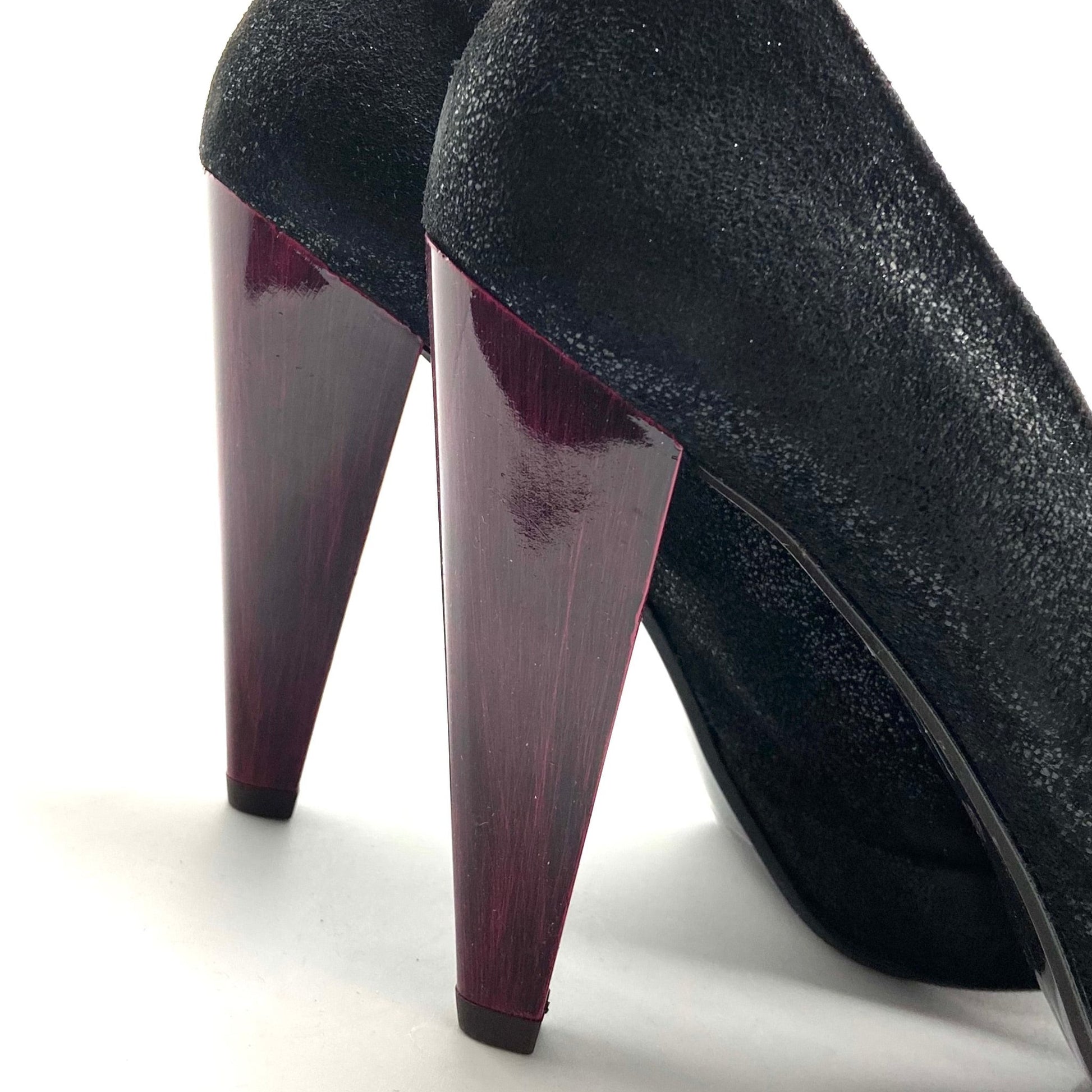 Bizz - Black with dark fuchsia painted heel- Last pair 36 - Chanii B