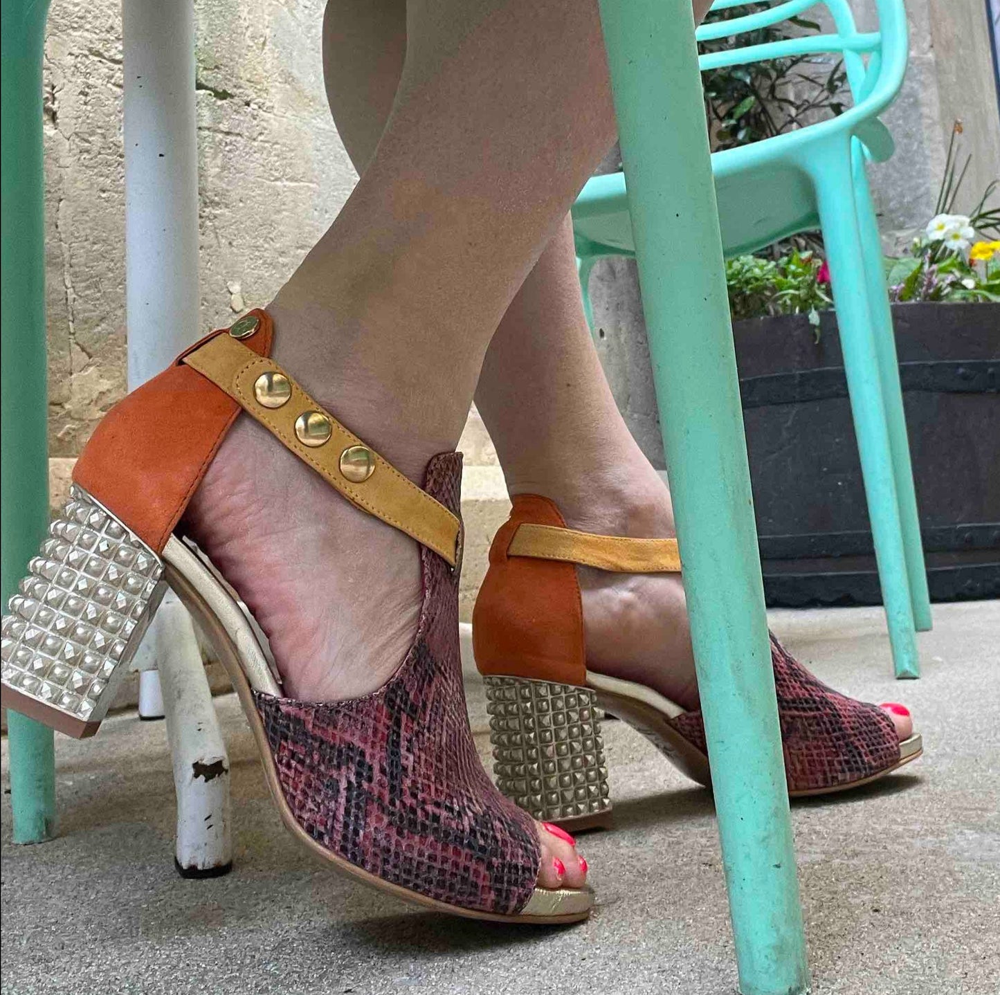 Rayon - Coral orange sandal